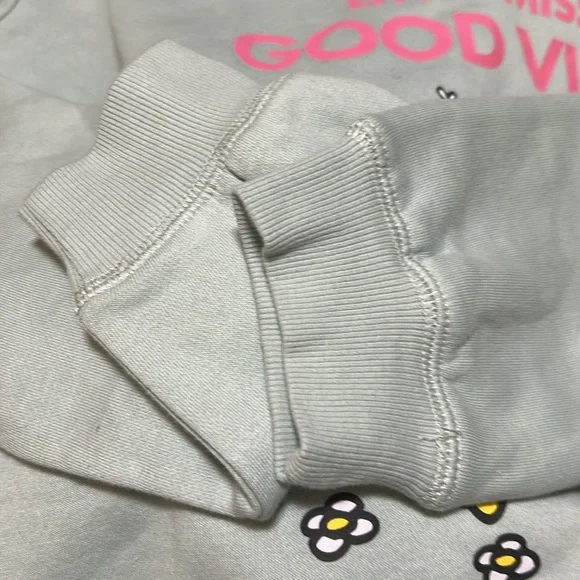 Girl’s Oldnavy Little Miss Sweatshirt. Size Large (10-12). - Picture 4 of 5